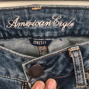 Distressed skinny kick American Eagle jeans